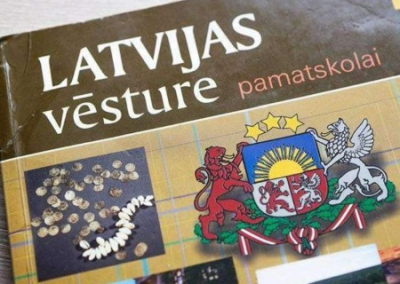 Всем жителям Латвии тотально навязывают латышский язык