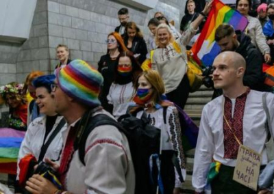 В Харькове прошёл ЛГБТ-прайд в метро