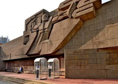 В Севастополе изувечили Мемориал обороны Севастополя