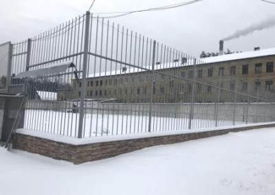 «Первый пошёл»: Малюська выставил на аукцион тюрьму под Киевом