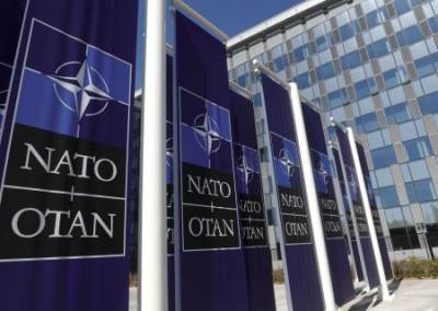 Германия отказалась от юридических обязательств по расходам на НАТО