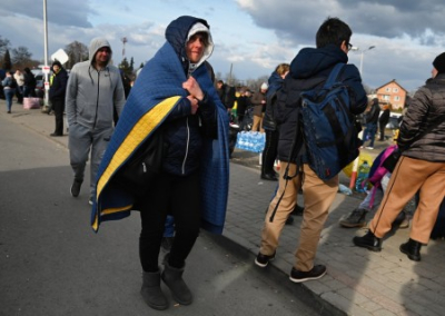 Страны Евросоюза прекращают выплаты пособий украинским беженцам