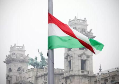 Будапешт требует от Украины разрешить венгерский язык во всех сферах. Русский — под запретом