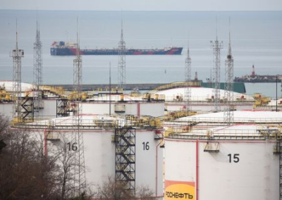 Россия прекратит поставлять нефть недружественным странам, которые будут пытаться ограничить цену