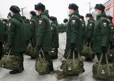 В России обсуждают призыв в российскую армию для жителей ЛДНР. Служба только на территории РФ