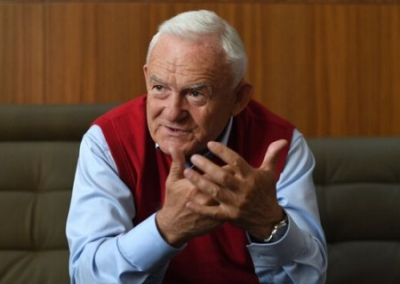 Бывший польский премьер обвинил украинского посла в наглости из-за намерения не допустить Польшу к восстановлению Украины
