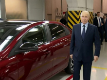 Путин в очередной раз указал чиновникам пересесть на российские автомобили