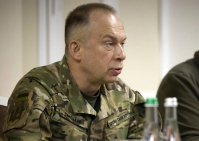 «Отходят, к Бандере». Сырский рассказал о манёвре ВСУ на более выгодные рубежи в Курской области