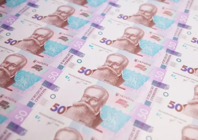 На Украине уже не хватает денег на выплату зарплат и пенсий