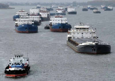 «Украинское дунайское пароходоство» отдают Венгрии, чтобы завести на рынок партнёра Саакашвили