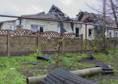 ВСУ с конца февраля обстрелами повредили в ЛНР около 600 домов и объектов инфраструктуры