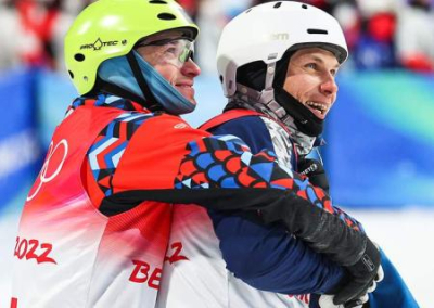 Вместо гордости за первую медаль в Пекине  «патриоты» устроили травлю Абраменко за обнимание с российским спортсменом
