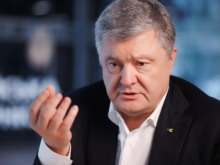 Порошенко обвинили в использовании донатов украинцев на ВСУ для собственного обогащения