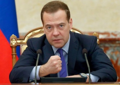 Медведев: референдумы меняют вектор развития России на десятилетия