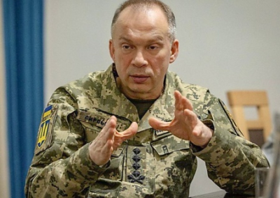 Сырский фактически готовится к сдаче трёх ключевых регионов Украины