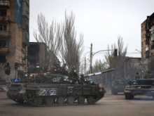 Подземный боевик: Почему ВСУ и националисты боятся отпускать мирных жителей Украины с завода «Азовсталь» в Мариуполе