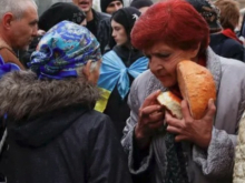 Страшный сон Херсона: на фоне гуманитарной катастрофы в городе орудуют головорезы киевского режима