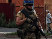 Украинские боевики продают на сайтах награбленное в Курской области