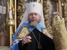 Владыка Тихон считает Крымский полуостров «Колымой», но строит там «доступные и комфортные» места проживания