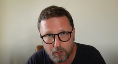 «Страна продаётся оптом». Шарий заявил об исчезновении всех пламенных украинских «ариев»