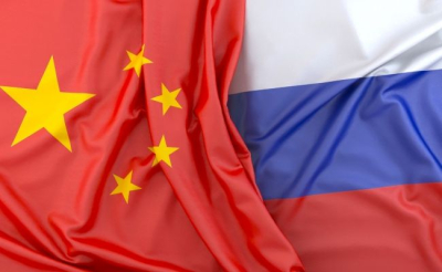 Отношения Китая и России являются эталонными, и страны намерены укреплять их в дальнейшем