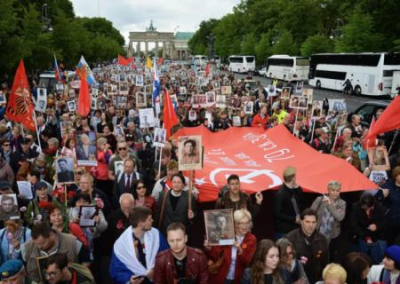 В Берлине более 500 человек приняли участие в акции «Бессмертный полк»