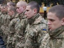 На Украине готовят на убой третью группу молодёжи, заключившую контракт с ВСУ