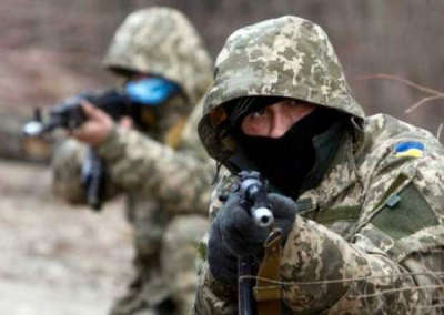 Боевики киевского режима получили маскхалаты, которые не видно в тепловизор