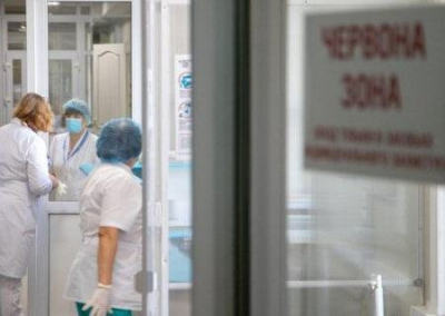 На Украине установлен новый «рекорд» по количеству больных и умерших от COVID-19
