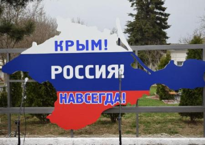 Сенатор Цеков: в Киеве признали, что Крым вернулся в состав России навечно
