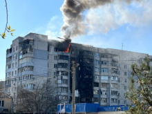 ВСУ атаковали мирные кварталы Курска. Сделка по Украине близка. Залужный зовёт всех на фронт — Горячая сводка 15 апреля 2025 г.