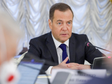 Двусторонние договоры Украины со странами Европы неприемлемы для России — Медведев