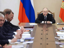 «Возможности колоссальные». Путин призвал активнее использовать ИИ в военной сфере