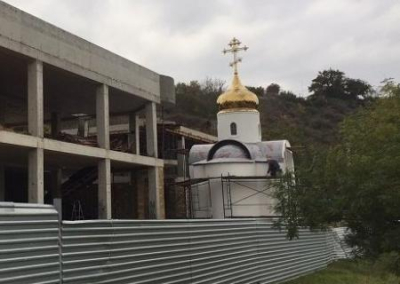 Крымская епархия отказывается брать на баланс новую часовню, потребовав «типовой православный храм»