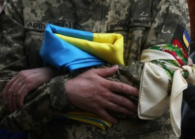 Зеленский и клика продолжают жить в своём сериале, в то время, когда украинцы умирают за Украину без украинцев