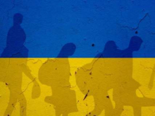 Украину предпочитают любить издалека