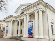 В Керчи вновь открыт кинотеатр «Украина»