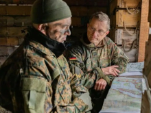 Германию назвали компасом без стрелки за поддержку отправки войск НАТО в Гренландию