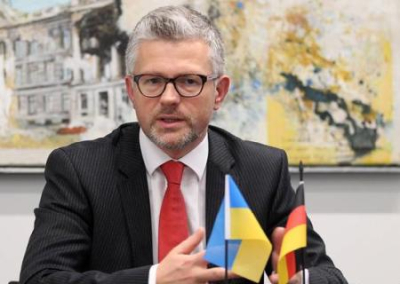 Украинцы мечтают стать евреями. Посол в Германии уверен, что немцы ещё не до конца покаялись перед украинцами