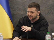 Воюя с Зеленским