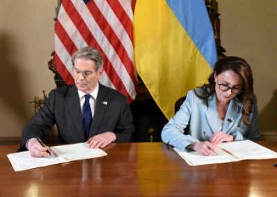 Ресурсная сделка подписана, США и Украина теперь в одной лодке? Мнение Дмитрия Лекуха