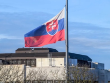 Словакия обвинила Зеленского в распространении лжи о союзе с Россией