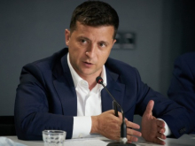 Зеленский не намерен отказываться от власти и пойдёт на второй срок