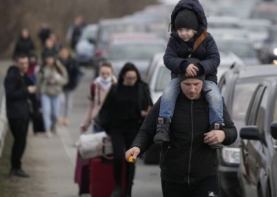 Германия не планируют лишать украинских мужчин статуса беженцев