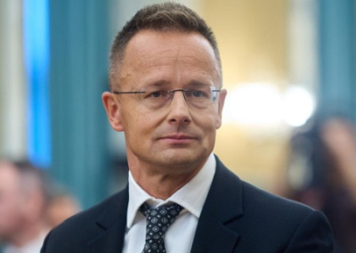 Сийярто обвинил Европейскую народную партию в провоцировании войны