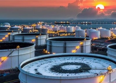 Цены на нефть рухнули на фоне торговой войны Китая и США
