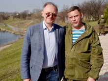 «Наш Робин Гуд». В России сняли фильм об Александре Захарченко. Интервью режиссёра Александра Коробко «Антифашисту»