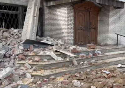 Украинская армия обстреляла детский социальный центр в Донецке