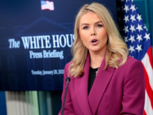 Ливитт: хорошо, что весь мир увидел, с кем приходиться иметь дело Трампу за закрытыми дверями