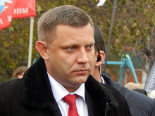 Захарченко: По закону о декоммунизации Киев должен отказаться от Донбасса